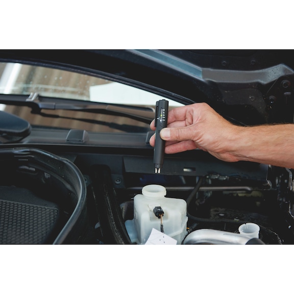 MOTOCOCHE Testeur Liquide De Frein | Détection Teneur En Eau | Pour DOT3, DOT4, DOT5.1 | Écran LCD Rétroéclairé | Sonde 250mm
