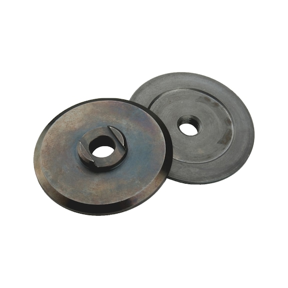 Laippa + laippamutteri  - LAIPPA JA LAIPPAMUTTERI HALK 76MM