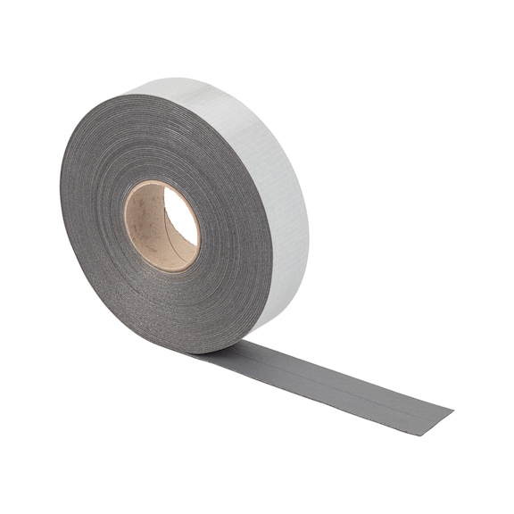 Turbo IS-T intumescent strip as a pipe collar - STR-INTUM-TURBO-IS-T-50MM-10M