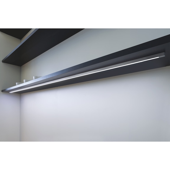 Barre LED en applique - 1