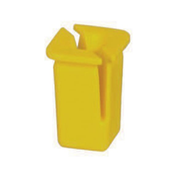 Expanding nut with open screw-in area - WHEEL ARCH CLIP