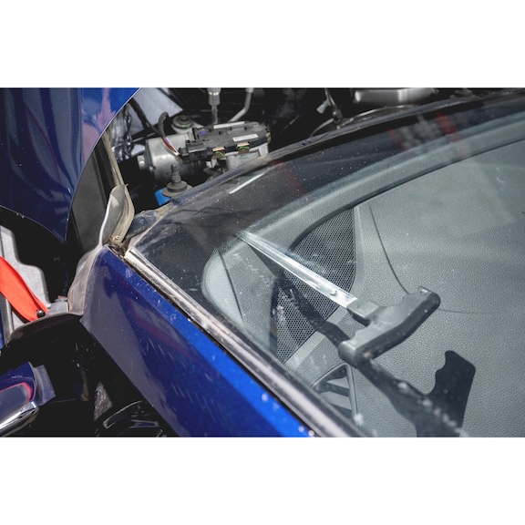 Strumento di smontaggio del dispositivo di rimozione del vetro dell'automobile Strumento di rimozione del parabrezza automatico a forma di T del dispositivo del filo di acciaio Gruppo di broccia