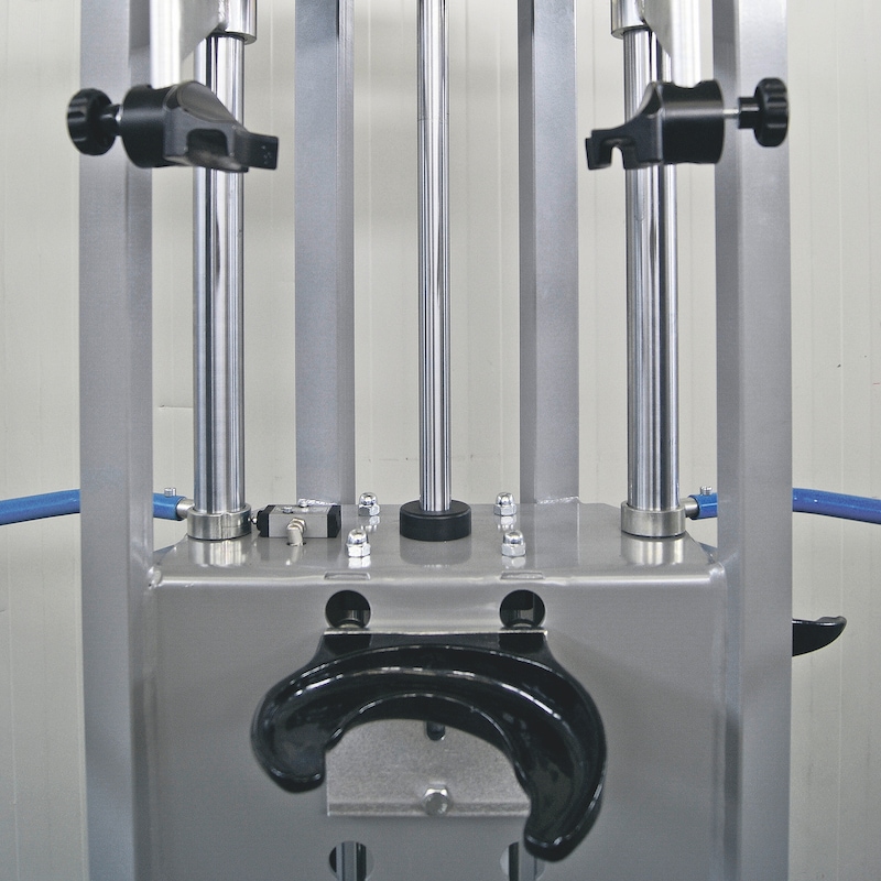 Maximus Spring Compressor Buy Maximus 2000 pneumatic spring compressor for vehicles ranging from ...