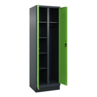 Wäsche-/Garderobenspinde mit Sockel