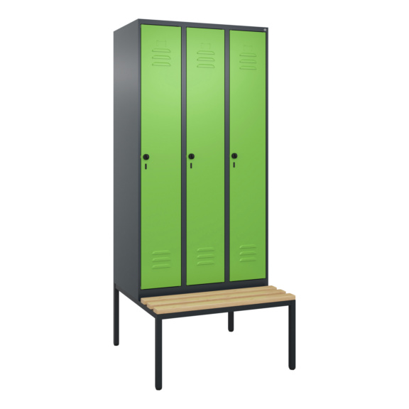 Spinde mit untergebauter Sitzbank