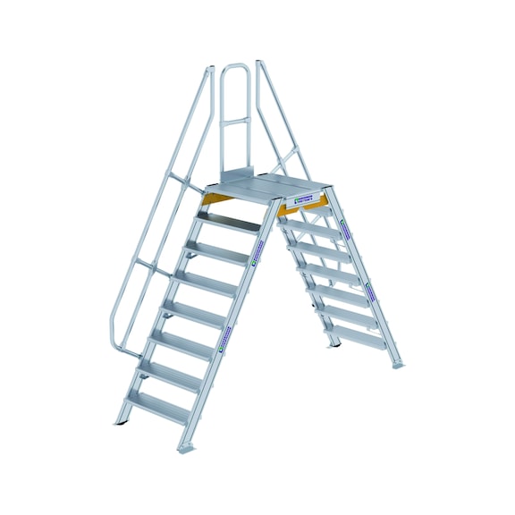 GÜNZBURGER, paliers pas 60°, larg marche 800 mm, 8 marches, prof march 225 mm - Paliers de passage en aluminium, fixes, inclinaison de 60°, largeur de marche de 800 mm