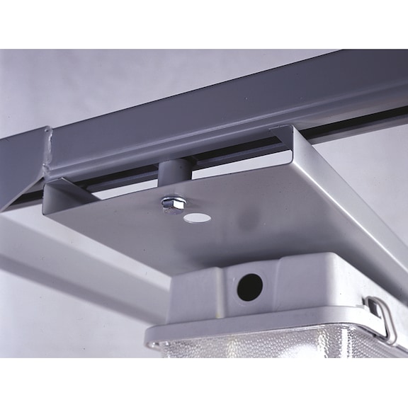 KLW Leuchtenhalter 1500 mm lang aus verzinktem C-Profil 40/40 mm - Werkbank (System-Arbeitsplatz, Werkstatt, Sonstiges)