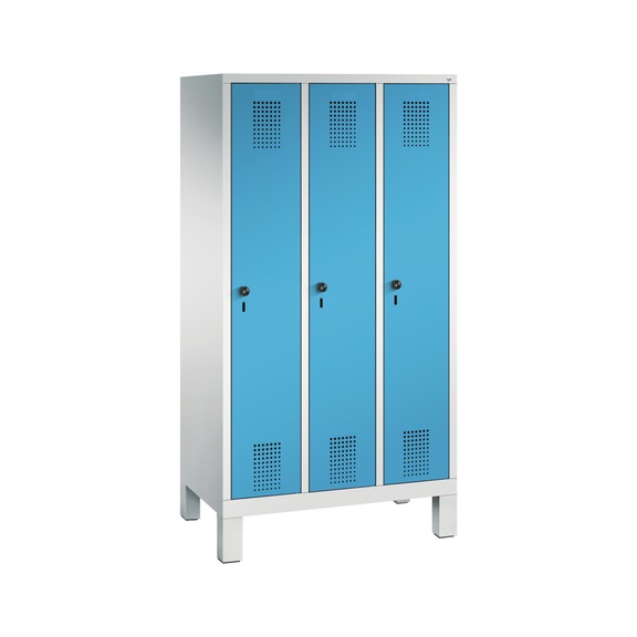C+P School locker Evolo, 3 compartments, H1650B900D500 mm, No. 480106-30|S10021 - Clothes locker (workshop)
