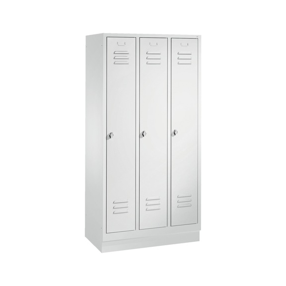 C+P Classic locker, 3 compartments, H1800B900D500 mm, light gray No. 8020-30|S10000 - Clothes locker (workshop)