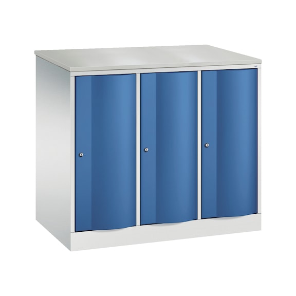 C+P Locker Resisto, 3 compartments, H1077B1148D640 mm, / No. 8271-373|S10003 - Clothes locker (workshop)
