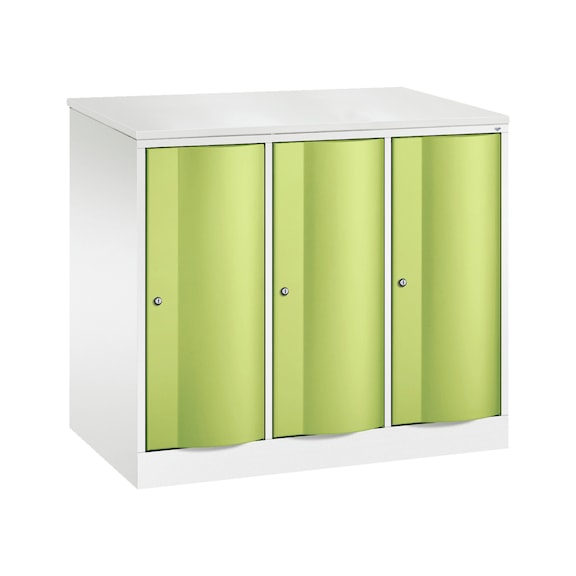C+P Locker Resisto, 3 compartments, H1077B1148D640 mm, No. 8271-373|S10094 - Clothes locker (workshop)