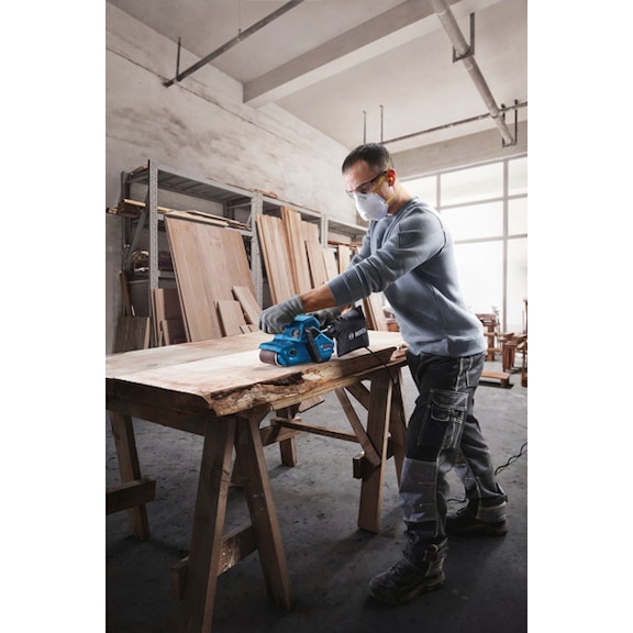 Belt sander GBS 750 BOSCH 06012C1020 - Belt sander (electric)