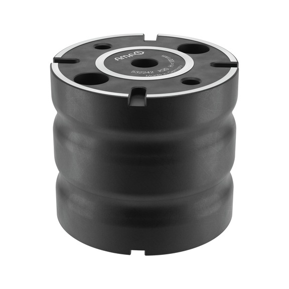 - Intermediate element