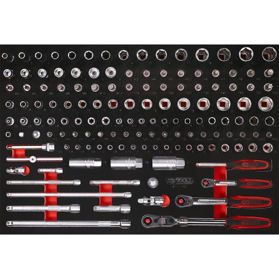 1/4 inch, 3/8 inch socket wrench set in foam insert, 142-piece - Socket wrench (set)