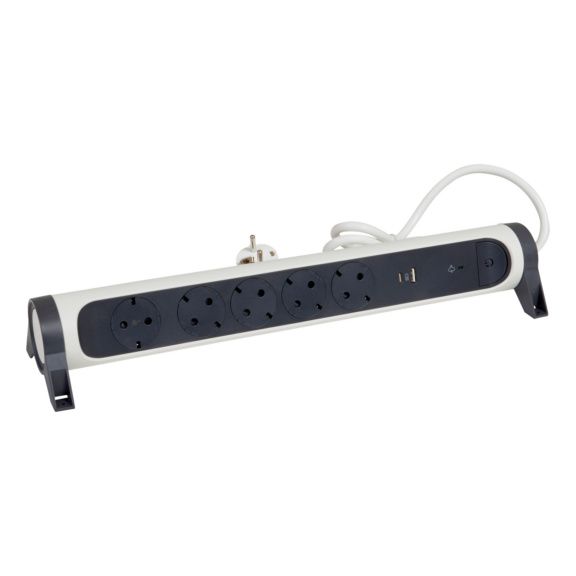  - MOES SCH 5X2P+E SPD USB A+C 1.5M WT/BK