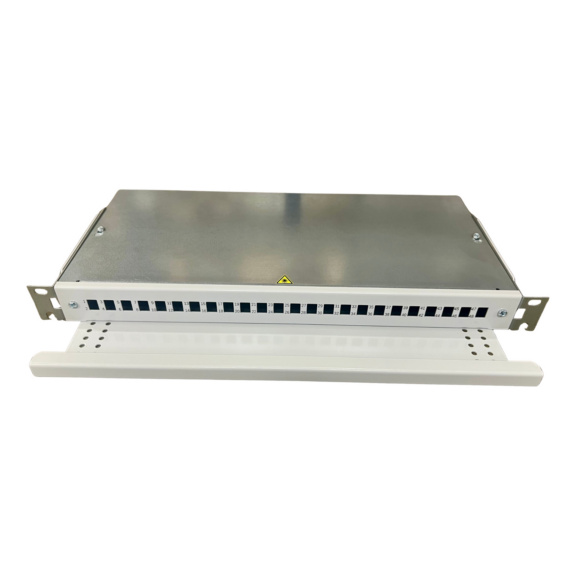 Paneeli-kuitu Simplex/LC Duplex Finnsat - PANEELI-KUITU 19" 1RU 24X SCS/LCD