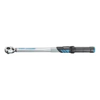Torque wrench with reversible ratchet, adjustable