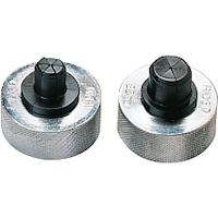 Expander heads, metric dimensions