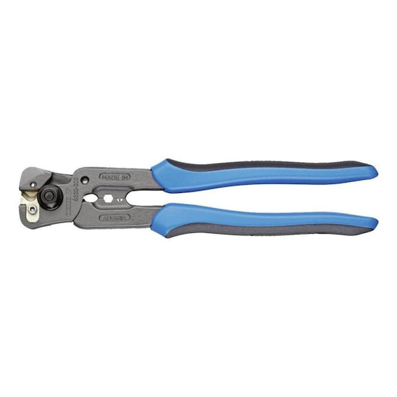 Wire rope cutter with lock