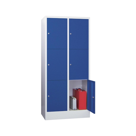 Locker cabinet with base