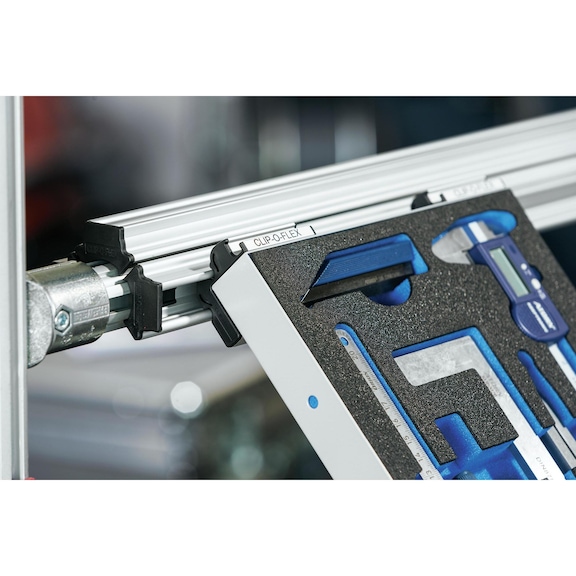 CLIP-O-FLEX tavă MINI tablă oţel 260 x 345 x 30 mm include 2 inserţii profilate - Trays with 0-45° clip-on profiles