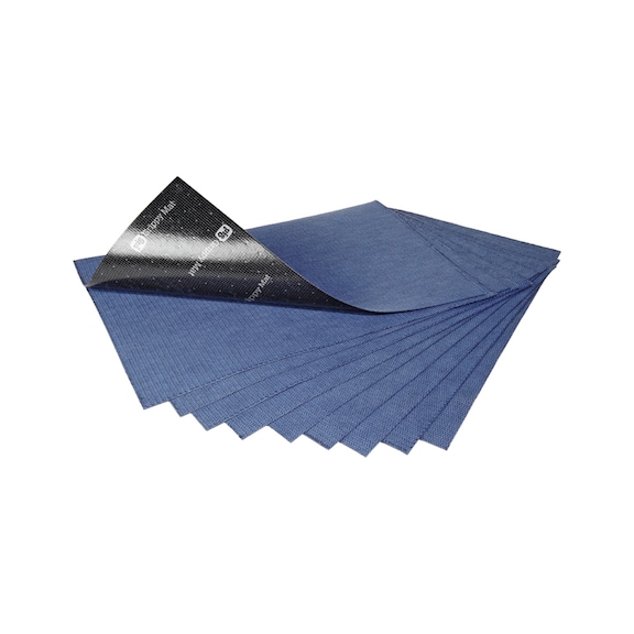Absorpční rohož PIG, GRIPPY MAT 3200, 41&nbsp;cm x 61&nbsp;m, střední hm., 10&nbsp;ks/box - Grippy® absorbent mat – with self-adhesive coating