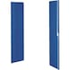 Skříň RasterPlan s&nbsp;drážkovým panelem model 52, dveř. z pln. plechu RAL 7035/5010 - Skříň se štěrbinovými panely s&nbsp;plnými plechovými dveřmi - 1