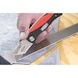 Couteau repliable ERDI à manche en plastique contenant 5&nbsp;lames de rechange - Cutter pliant avec boîtier en plastique - 3