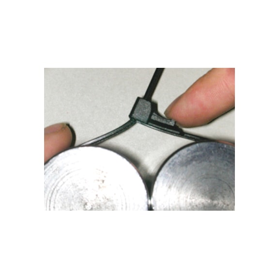 Lösbare Kabelbänder mit Kunststoffzunge, schwarz - 5