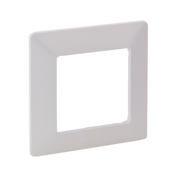 Cover plate 85 mm Valena Life - PLATE 1 GANG 85MM VALENA WT